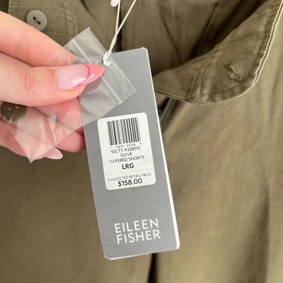 Eileen Fisher Tapered Tencel Casual Summer Shorts Olive Size Large NEW - Picture 7 of 8